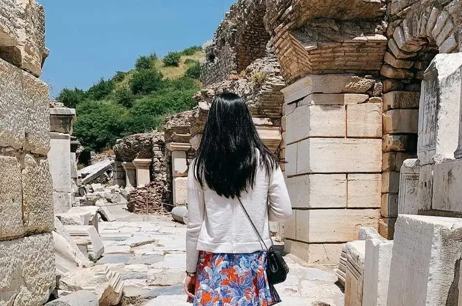SKIP THE LINE Half-day Ephesus & Sirince Village Tour From Kusadasi