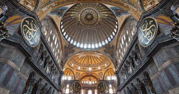 Small Group Full Day Istanbul Tour Including Topkapi Palace and Hagia Sophia