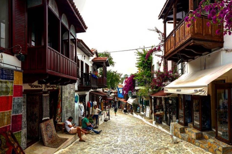 Tour the Magnificent Mediterranean in 16 Days