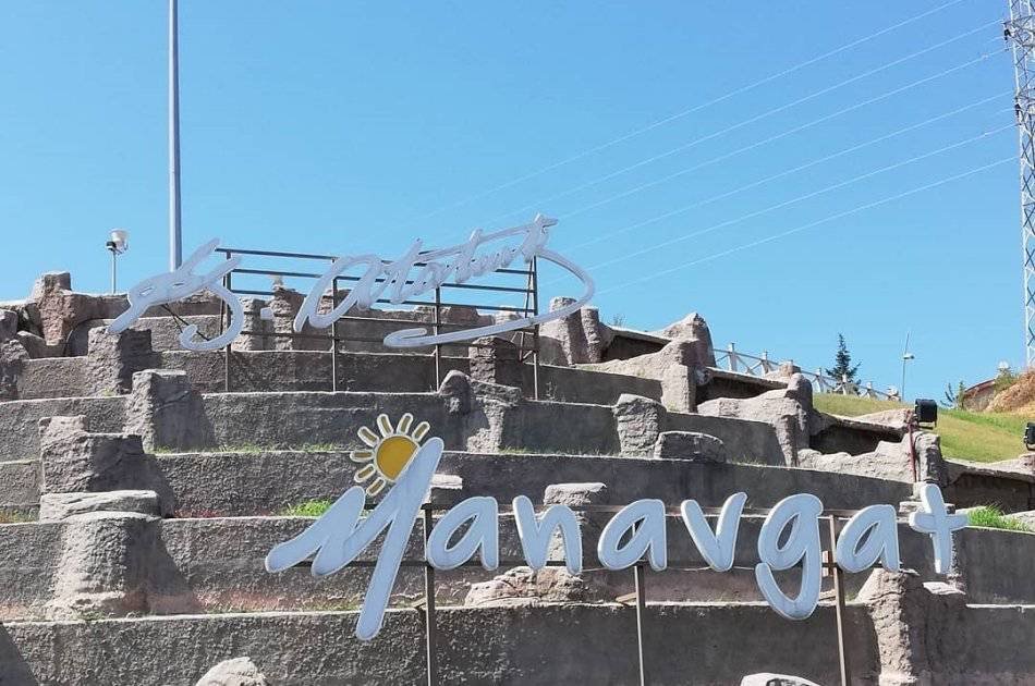 Tour the Manavgat River with a Cruise and Shop in the Grand Bazaar