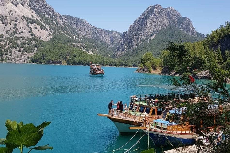 Tour the Manavgat River with a Cruise and Shop in the Grand Bazaar