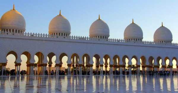 Abu Dhabi Mosque & Ferrari World Tour from Dubai