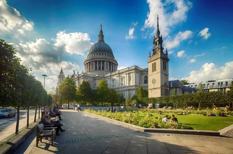 Half Day Tour of London With St. Pauls Cathedral and Guard Change