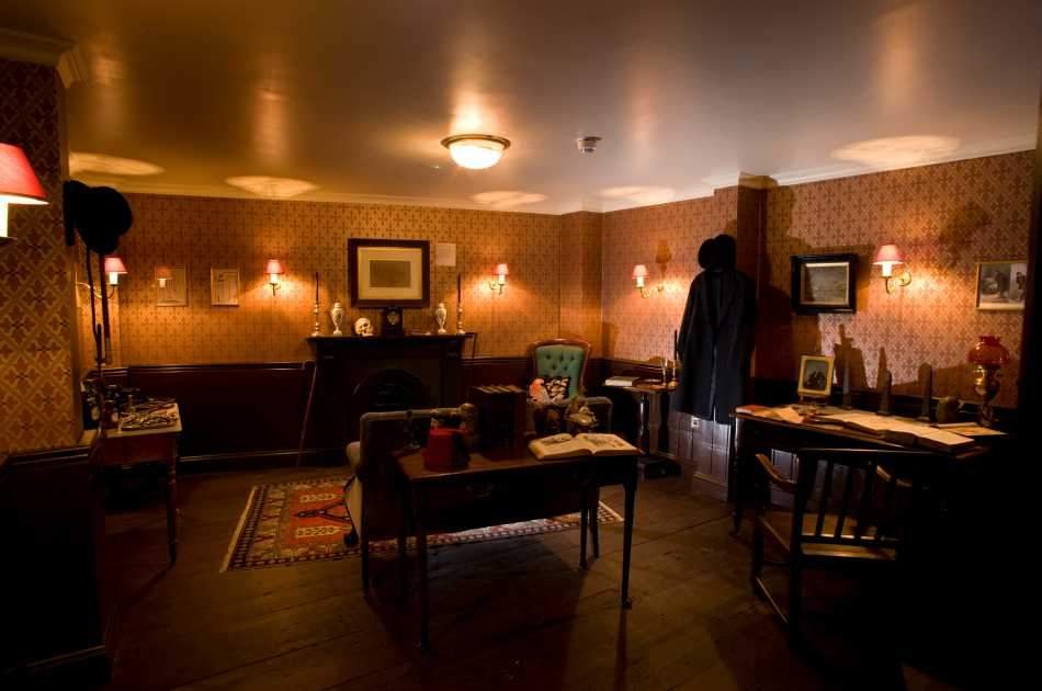 Jack the Ripper Walking Tour - 6:00 pm