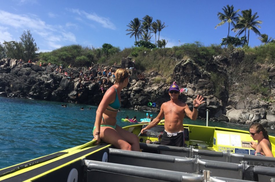 3, 4 or 5 Hour Private Charter on Insane Jet Boat to Lanai