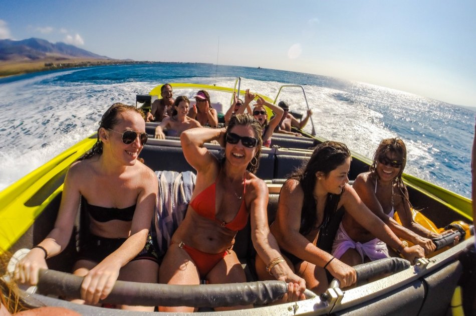 3, 4 or 5 Hour Private Charter on Insane Jet Boat to Lanai