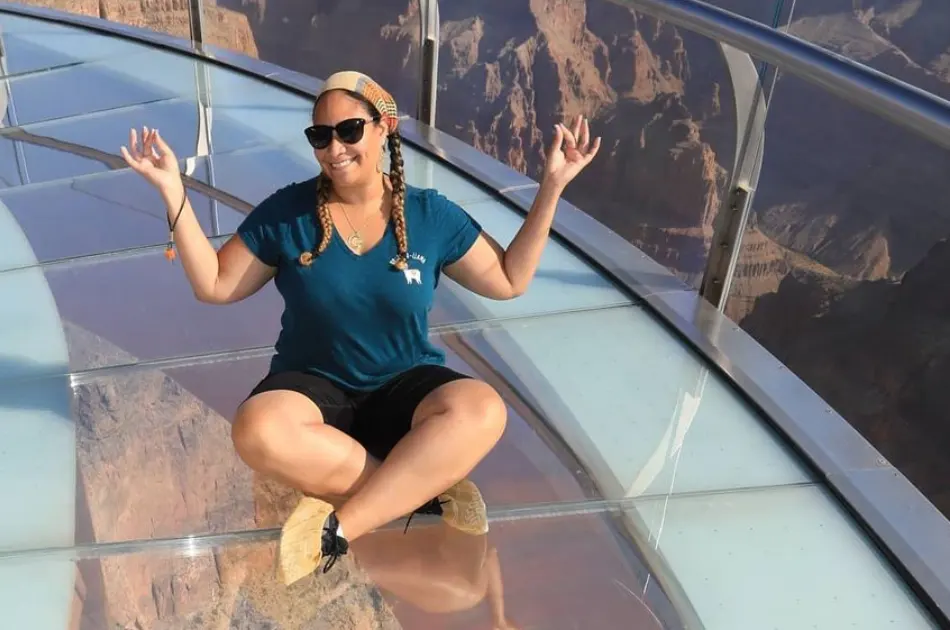 Grand Canyon West Rim by Luxury Limo Van w/Helicopter, Pontoon Ride and Hoover Dam Photo Stop
