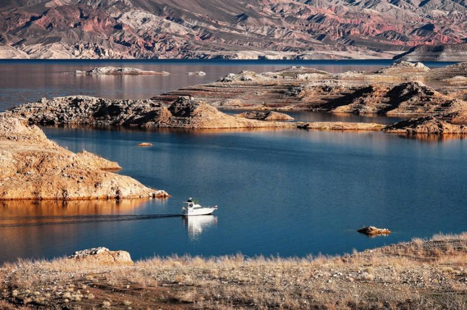 Hoover Dam and Lake Mead Cruise Tour from Las Vegas