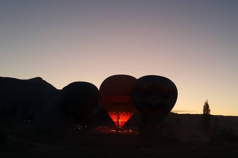 Sunrise Hot Air Balloon Tour of Las Vegas