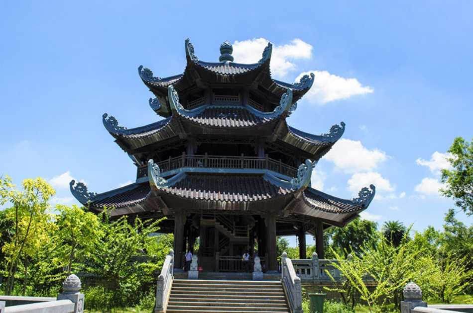 Bai Dinh Pagoda - Trang An Eco Tour Joining Group