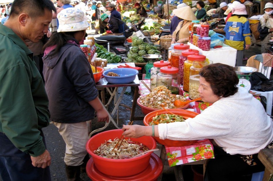 Cooking Class & Market Visit in Ho Chi Minh City
