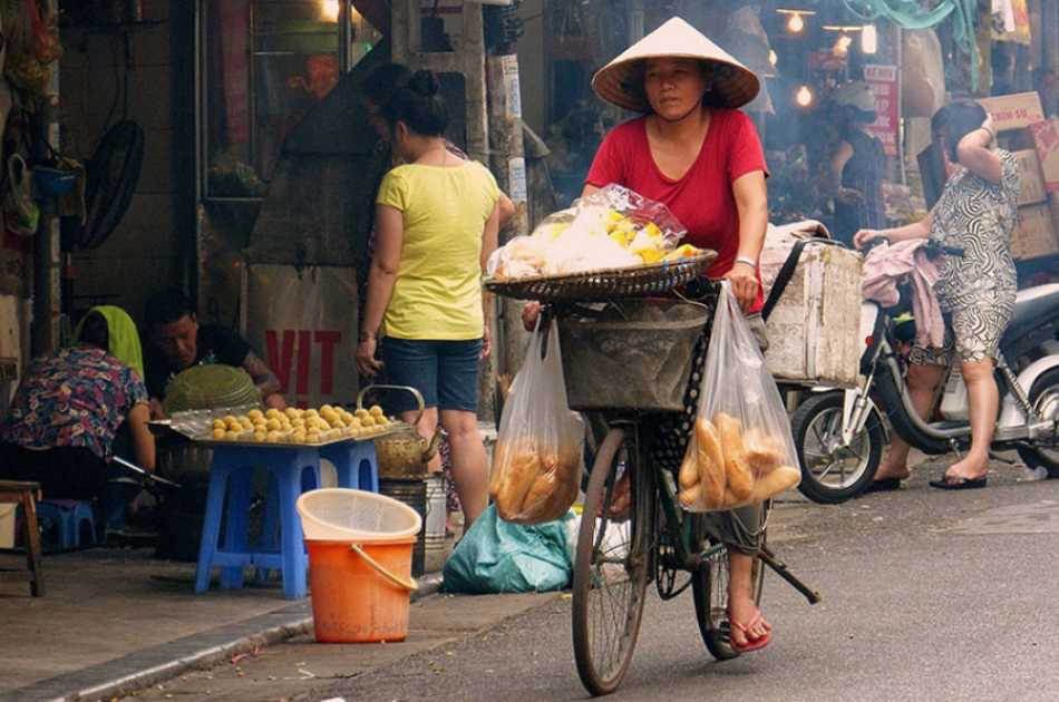 Full Day Exploring Hanoi With Green Car Tour