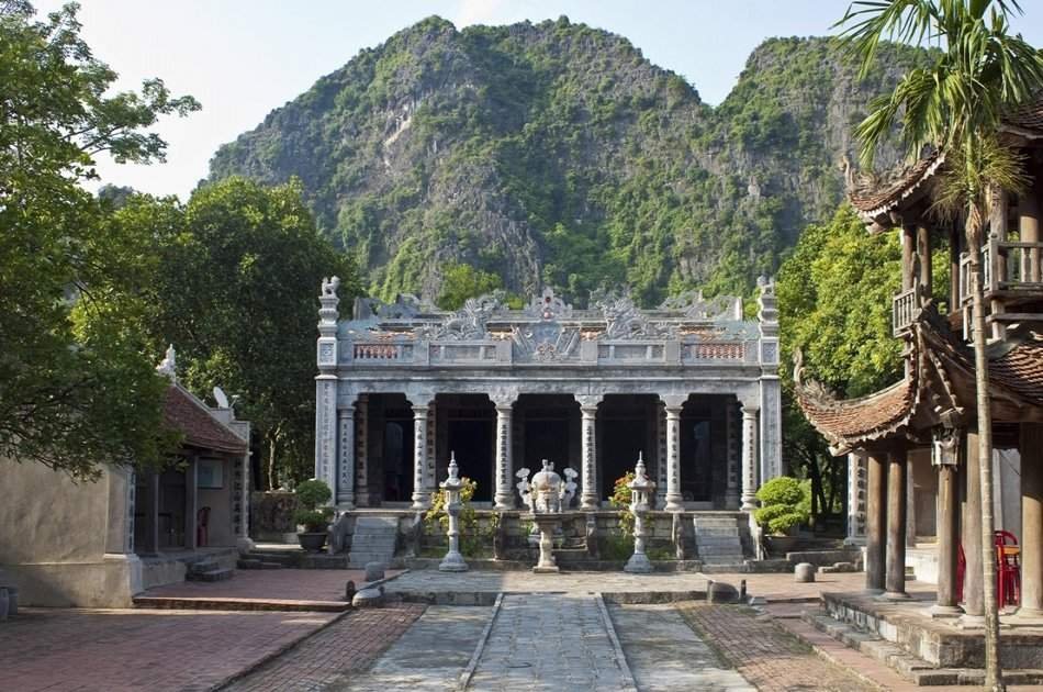 Full Day Private Tour to Hoa Lu & Tam Coc from Hanoi