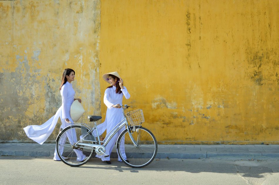 Group Tour -5 Days 4 Nights Central Vietnam Heritage Trail ( Hoian, My Son, Hue, Quang Binh)