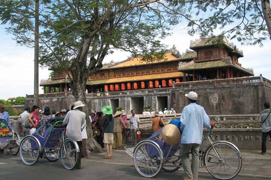 Half Day Cyclo City Private Tour
