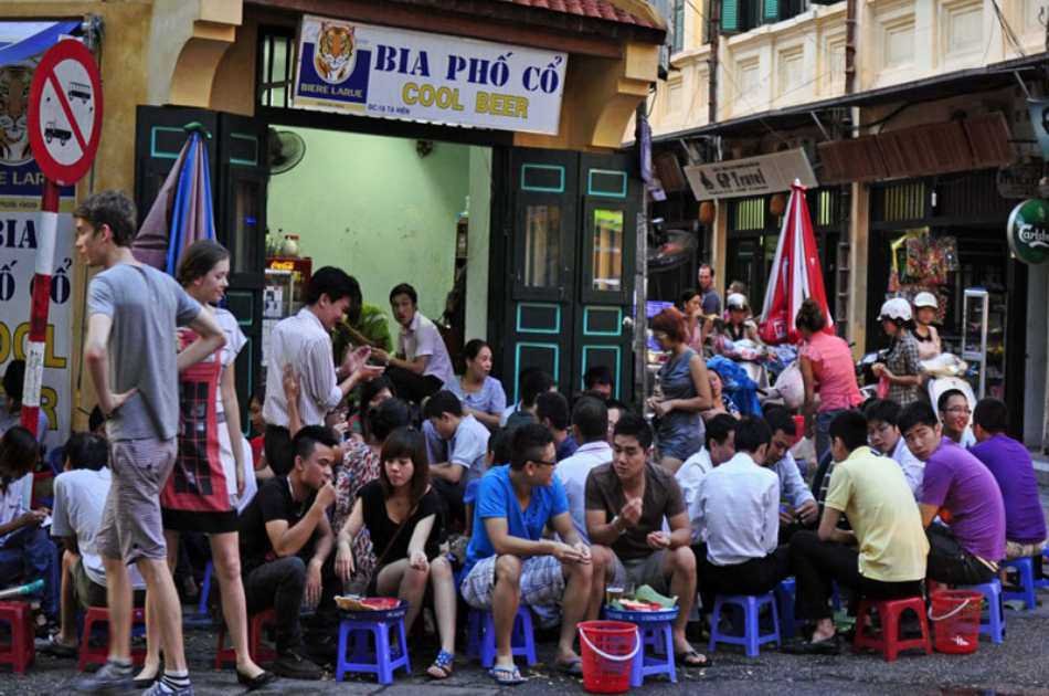 Half Day Hanoi Art Experience