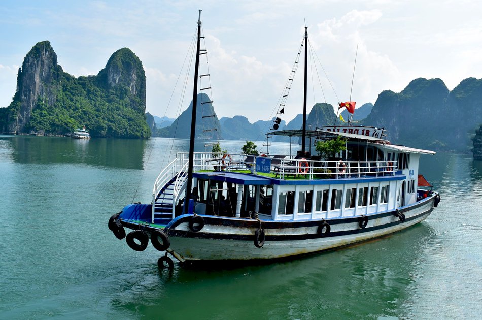Halong Bay Full Day Group Tour