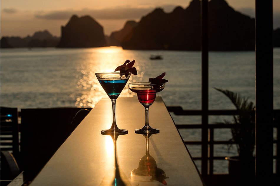 Halong Bay Honeymoon Package Includes Luxury Seaplane Tour