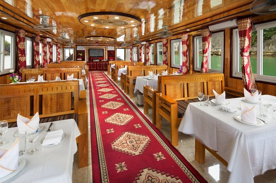 Halong Bay One Day Group Trip With Lunch