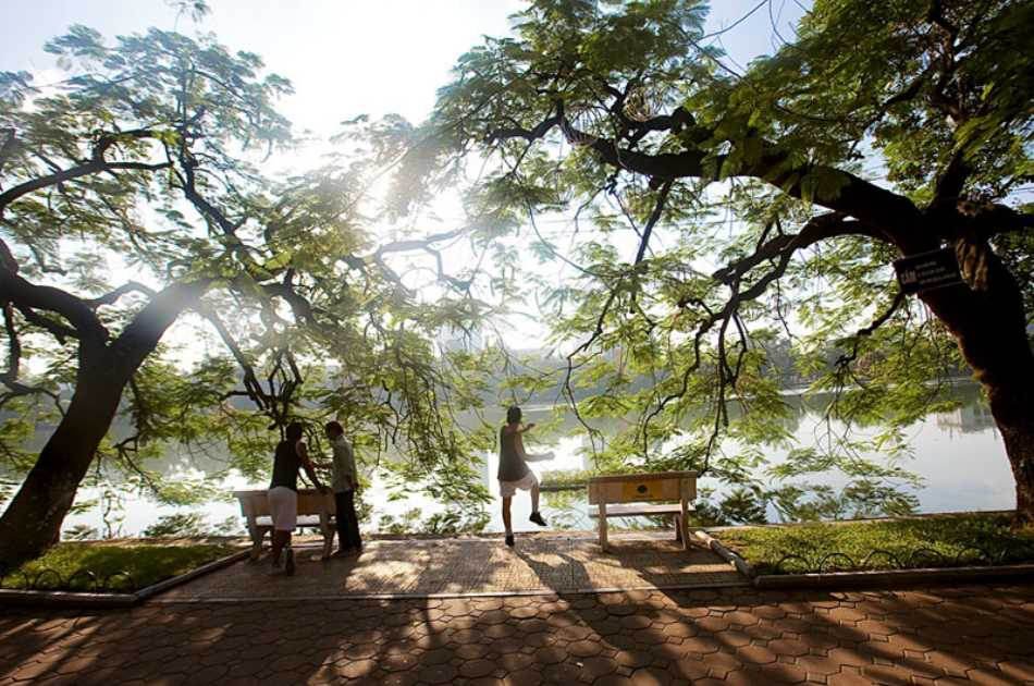 Hanoi Half Day Private City Tour Including Green Car