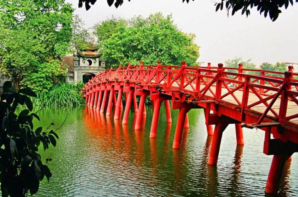 Hanoi Half Day Private City Tour Including Green Car