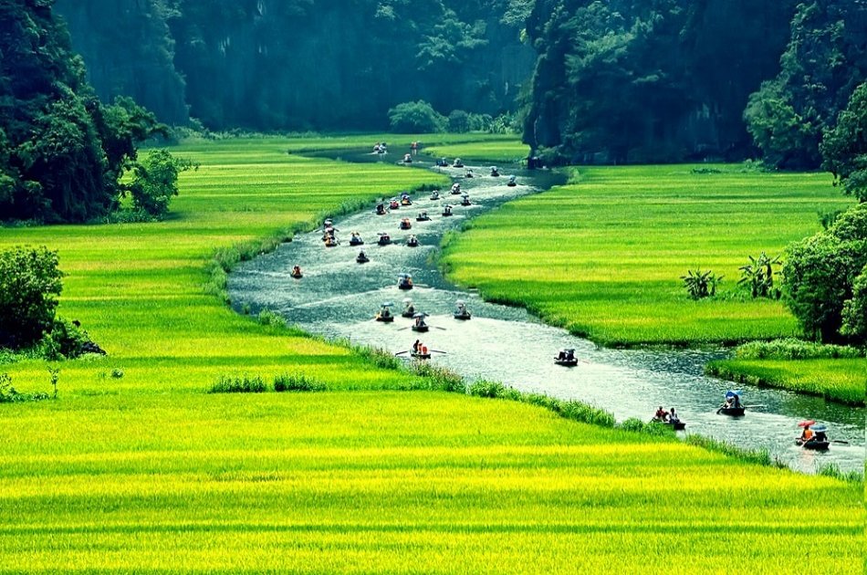 Hoa Lu - Tam Coc Day Tour from Hanoi