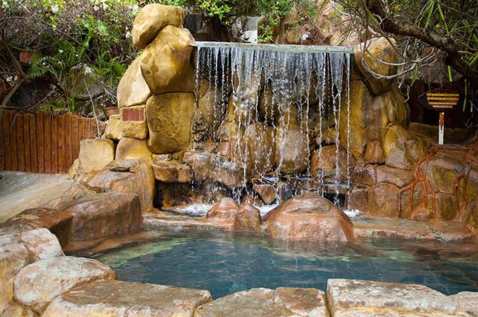 Hot Spring & Mud Bath Spa Relax