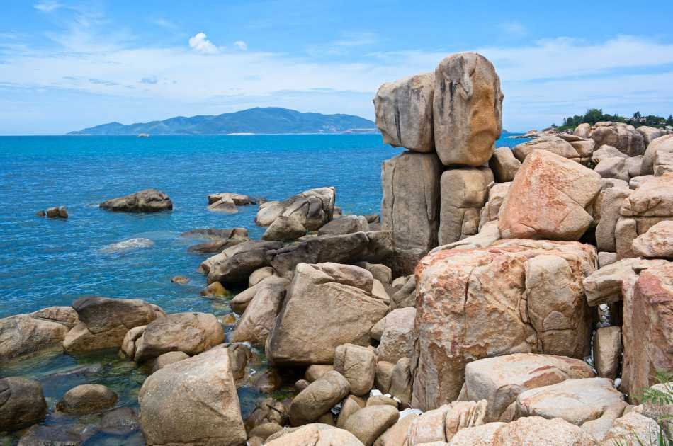 Nha Trang 4 Island Day Tour With Wooden Boat