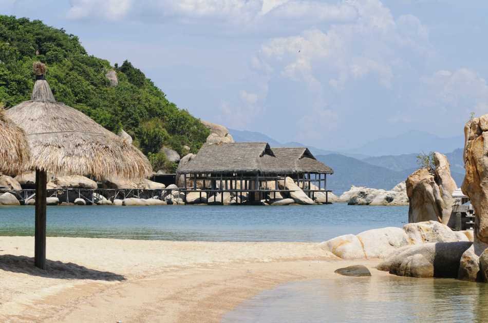 Nha Trang Seawalker by Speed Boat/wooden Boat Joining Tour