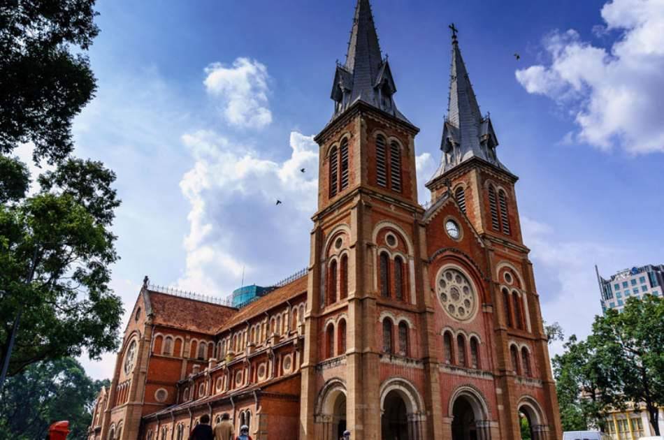 Saigon Discovery Tour by Motorbike