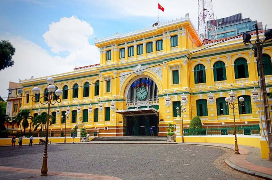 Saigon Discovery Tour by Motorbike