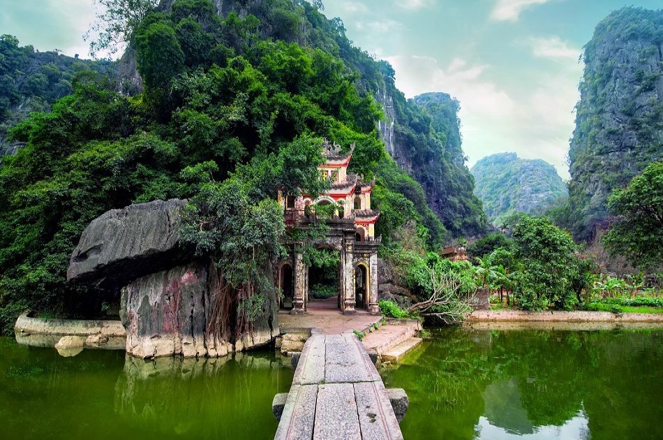 Tam Coc- Bich Dong Full Day departures from Hanoi