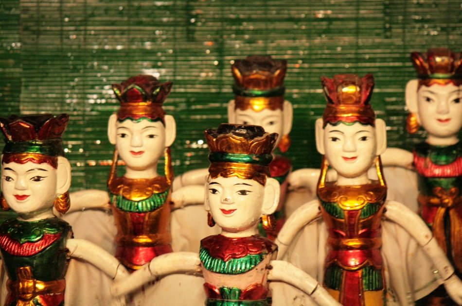 Water Puppet Show & Saigon River Dinner Cruise in Ho Chi Minh City