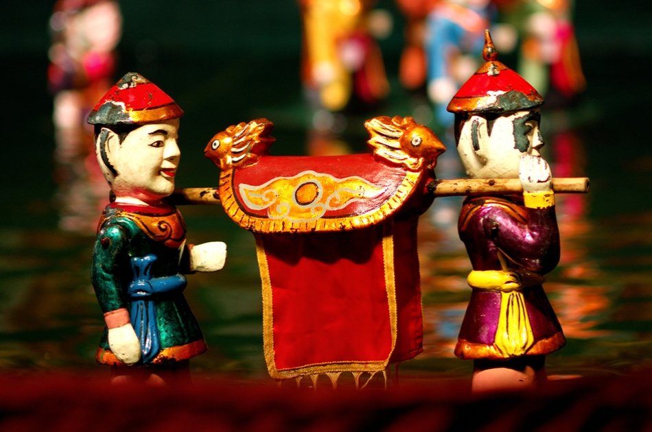 Water Puppet Show & Saigon River Dinner Cruise in Ho Chi Minh City