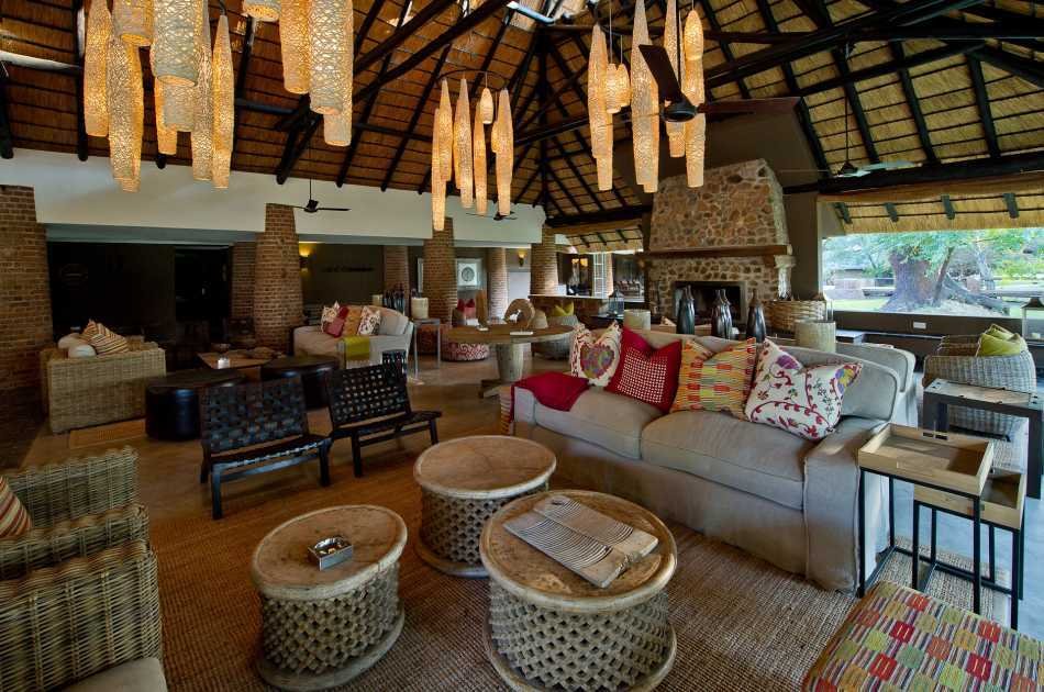 8 Days Stunning Zambia Safari Tour