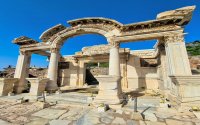 Half Day Ancient Ephesus and Virgin Mary Private Tour from Izmir Port